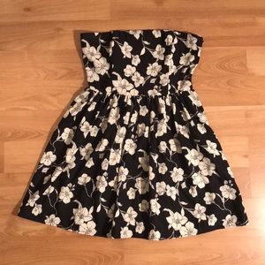 Forever 21 Floral Strapless Dress